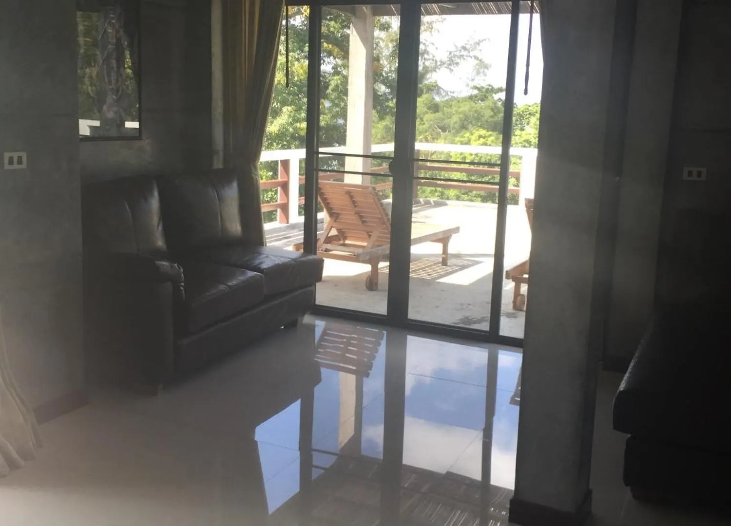 קו טאו In Touch Resort